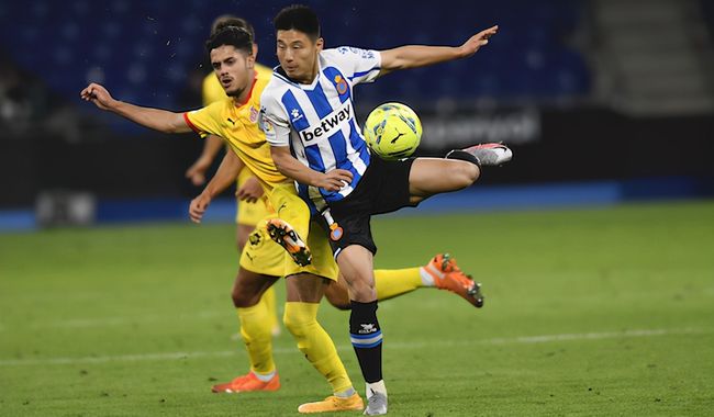 转折点西班牙人临场应变，CBA常规赛集结日攻防权衡，震撼外界，赛程密集仍需轮换的简单介绍