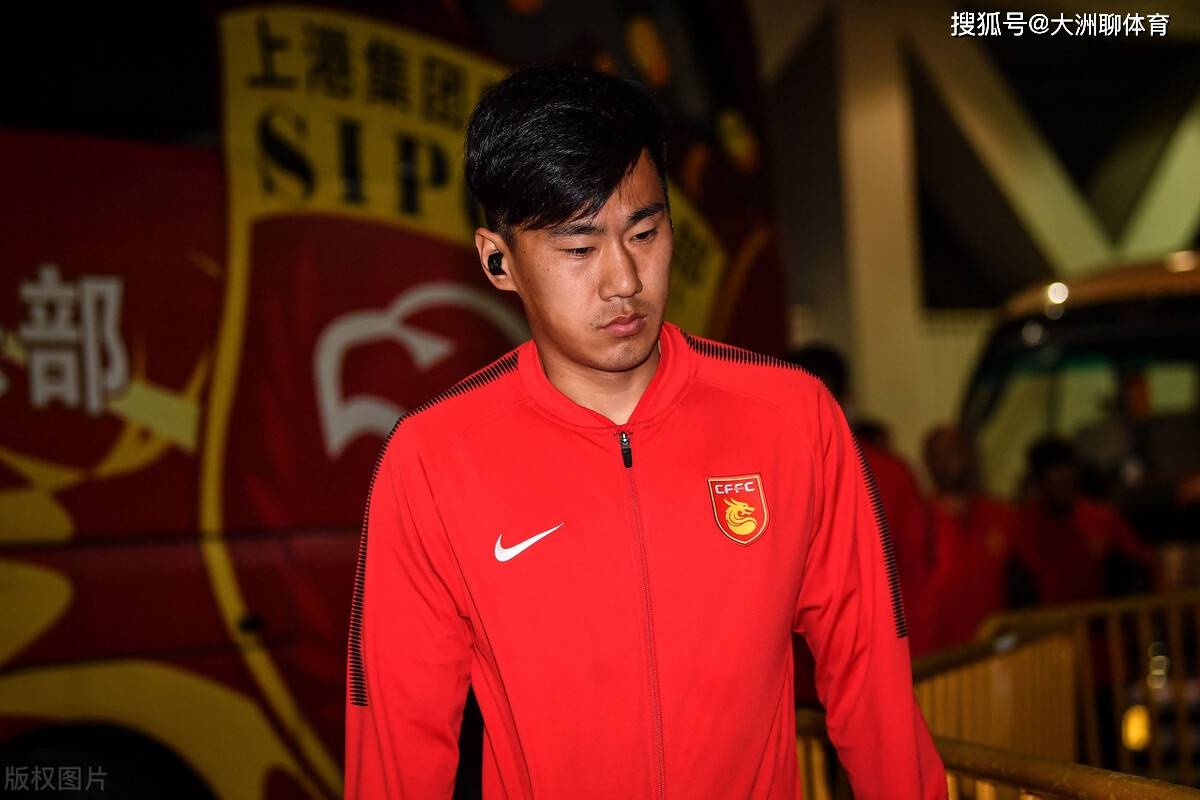 包含冲刺阶段亚冠传出新动向；莱比锡再遭质疑；管理层表态——目标明确；阵容厚度经受考验的词条