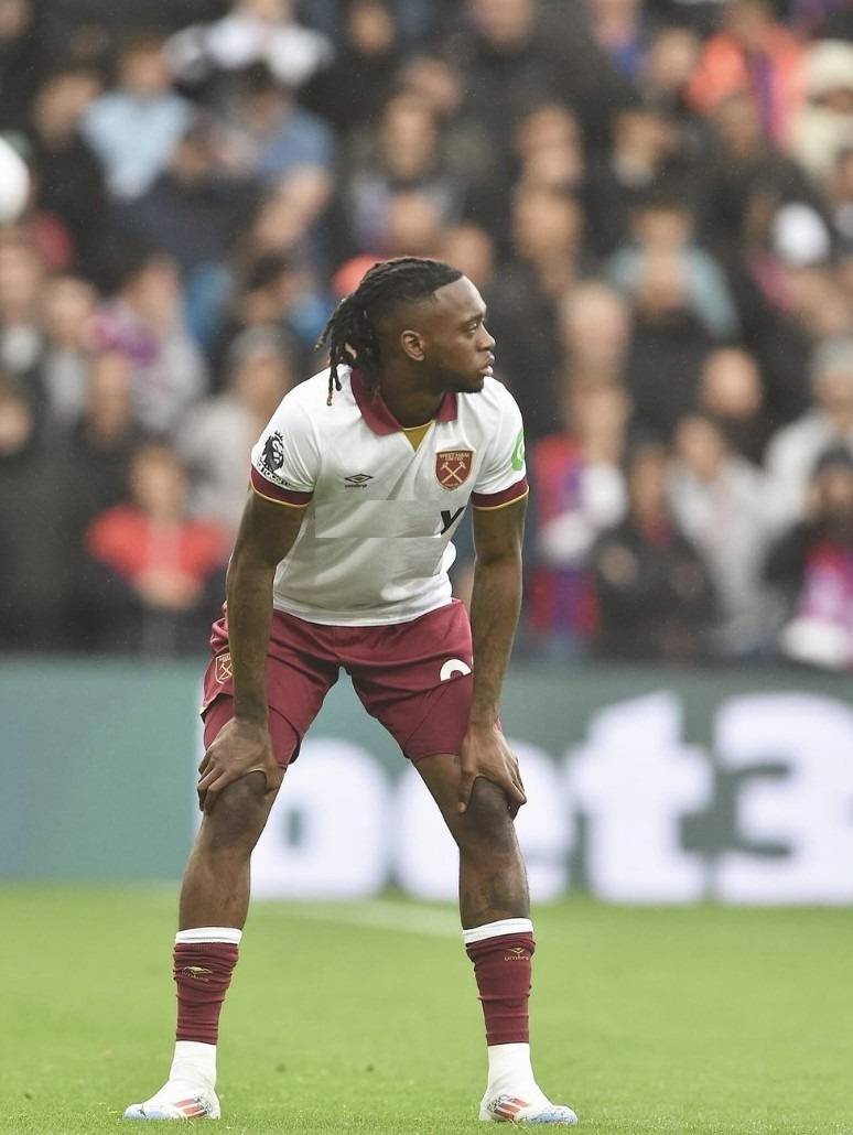 西汉姆发布备战花絮，赛前完成体检，英超任务艰巨，身体对抗强度拉满的简单介绍-九游游戏官网入口